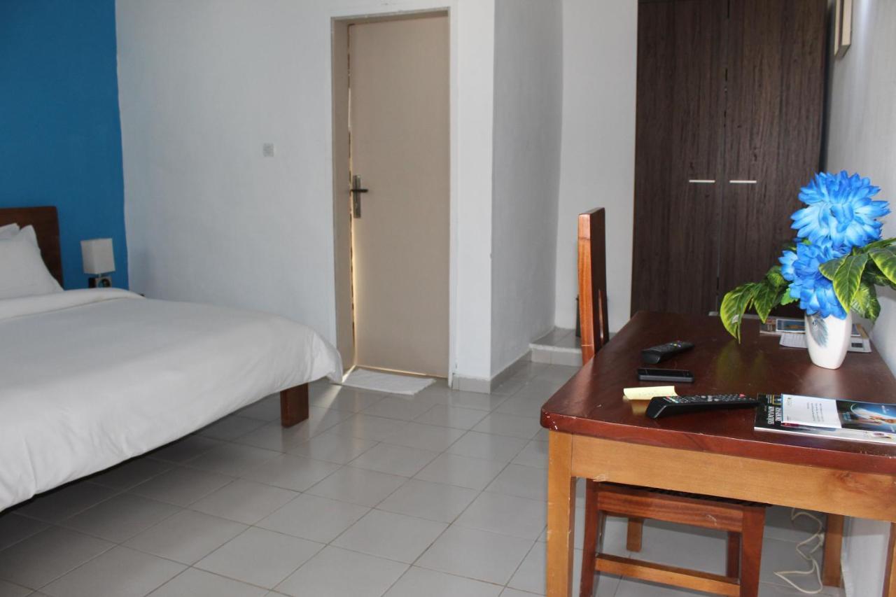Complexe Hotelier Olympe Korhogo Dış mekan fotoğraf