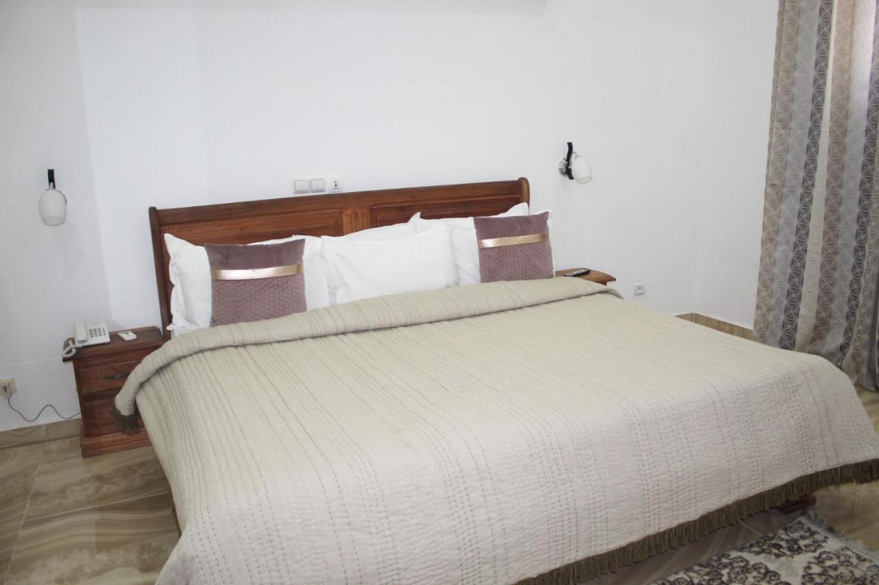 Complexe Hotelier Olympe Korhogo Dış mekan fotoğraf