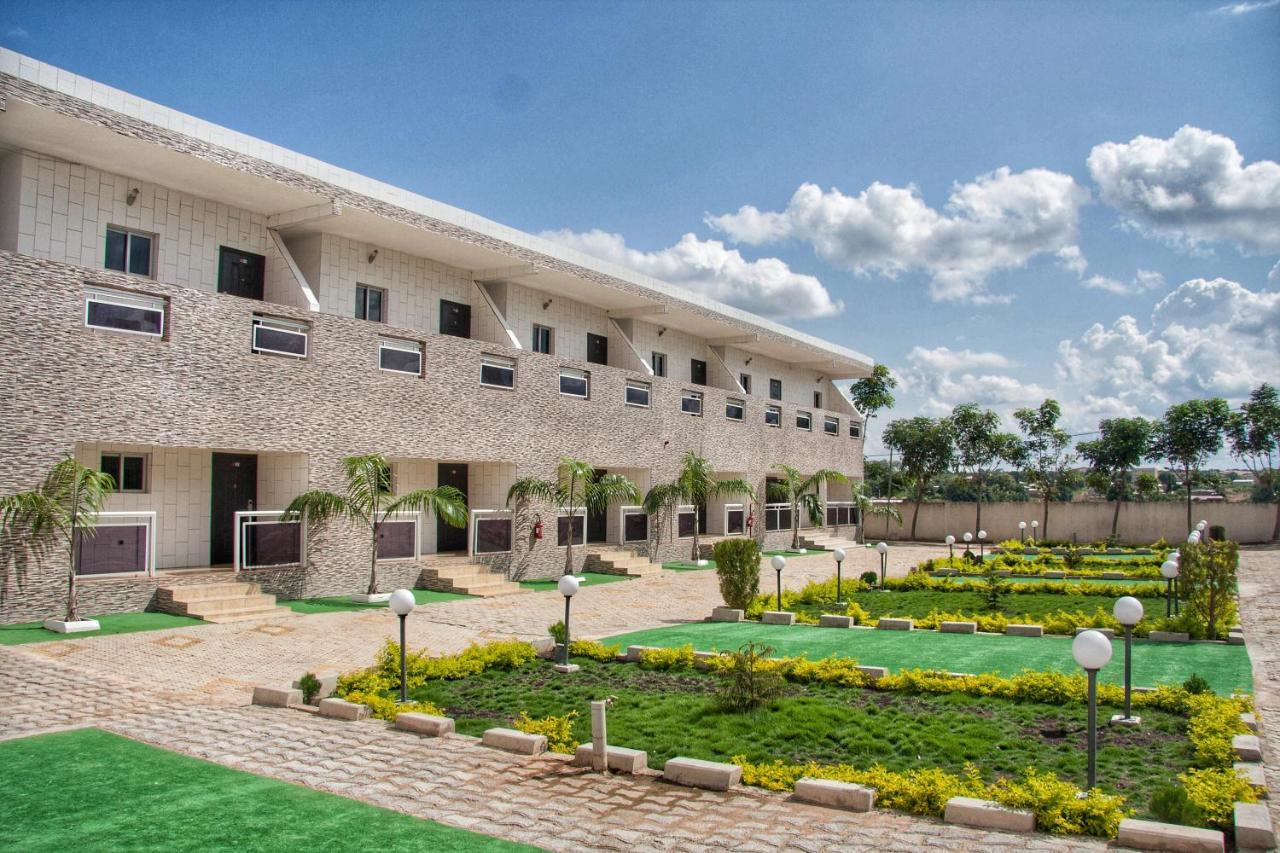 Complexe Hotelier Olympe Korhogo Dış mekan fotoğraf
