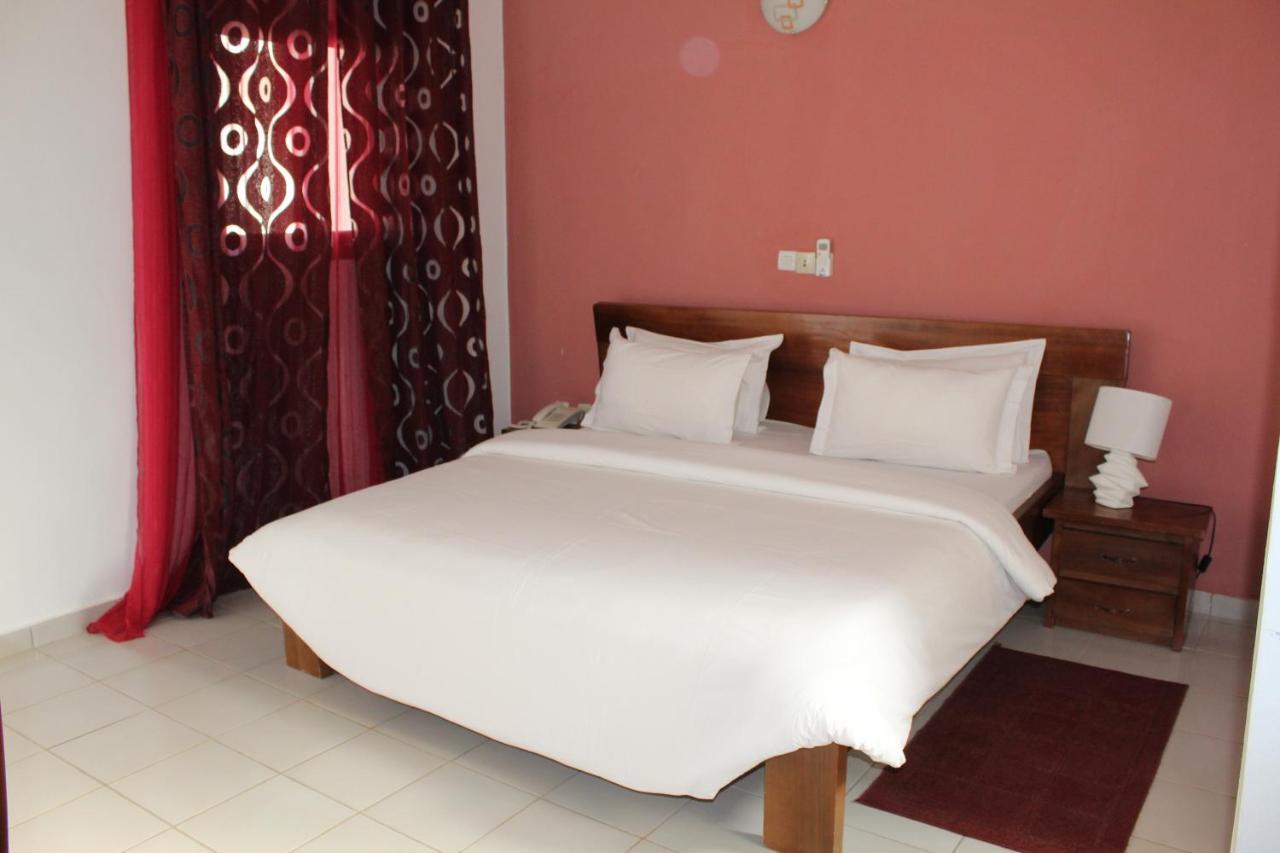 Complexe Hotelier Olympe Korhogo Dış mekan fotoğraf